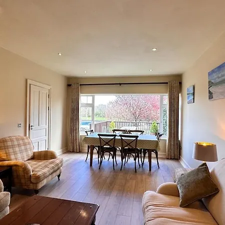 Kelly G's * Feevaghmore